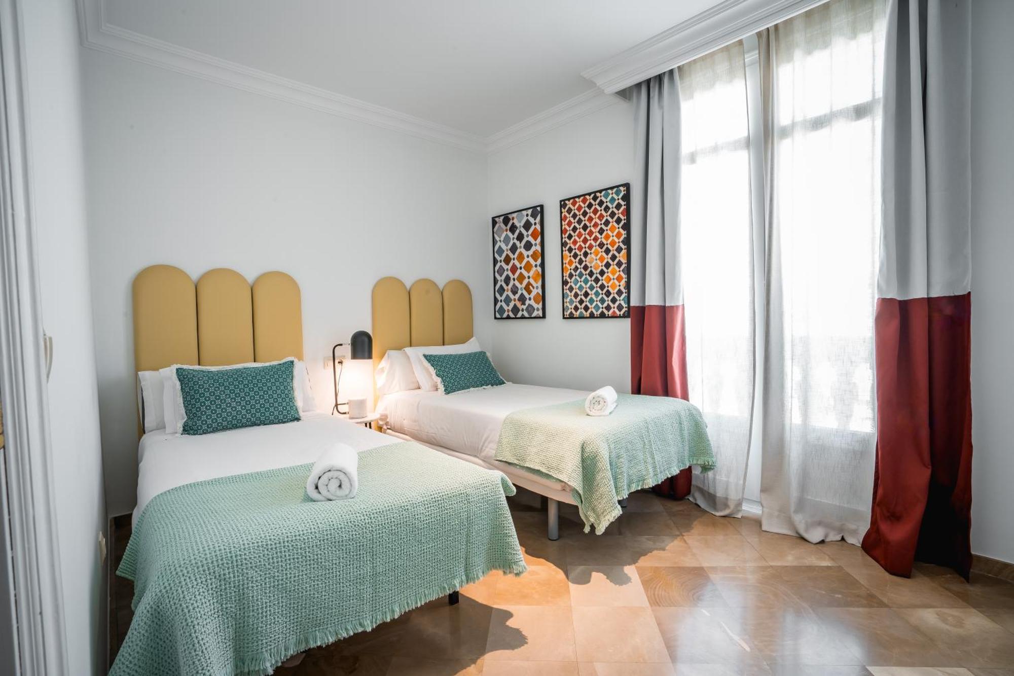 Alisios Gran Via - Toque Nazari Lägenhet Granada Exteriör bild